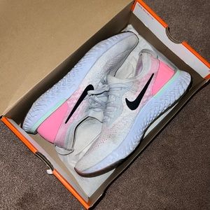 Women’s Nike Epic React Flyknit